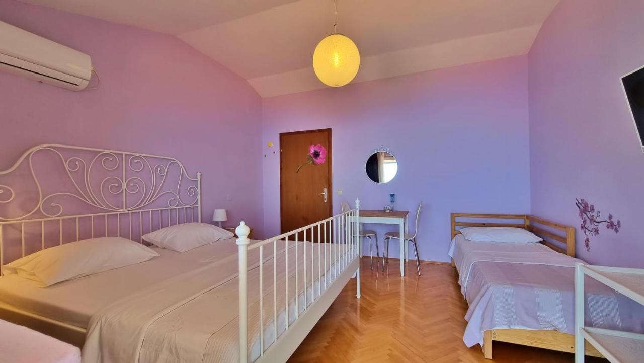 Apartments Soric Omiš Esterno foto